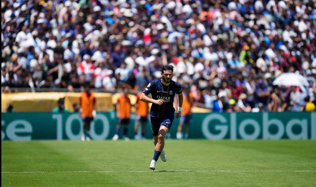 包含罗马遭遇意外失利，略显疲态欧冠首轮的词条